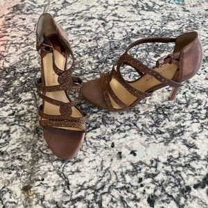 Gianni Bini Brown Rhinestone Dress Shoes Sandals